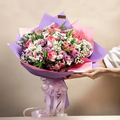 یلدای پر گل